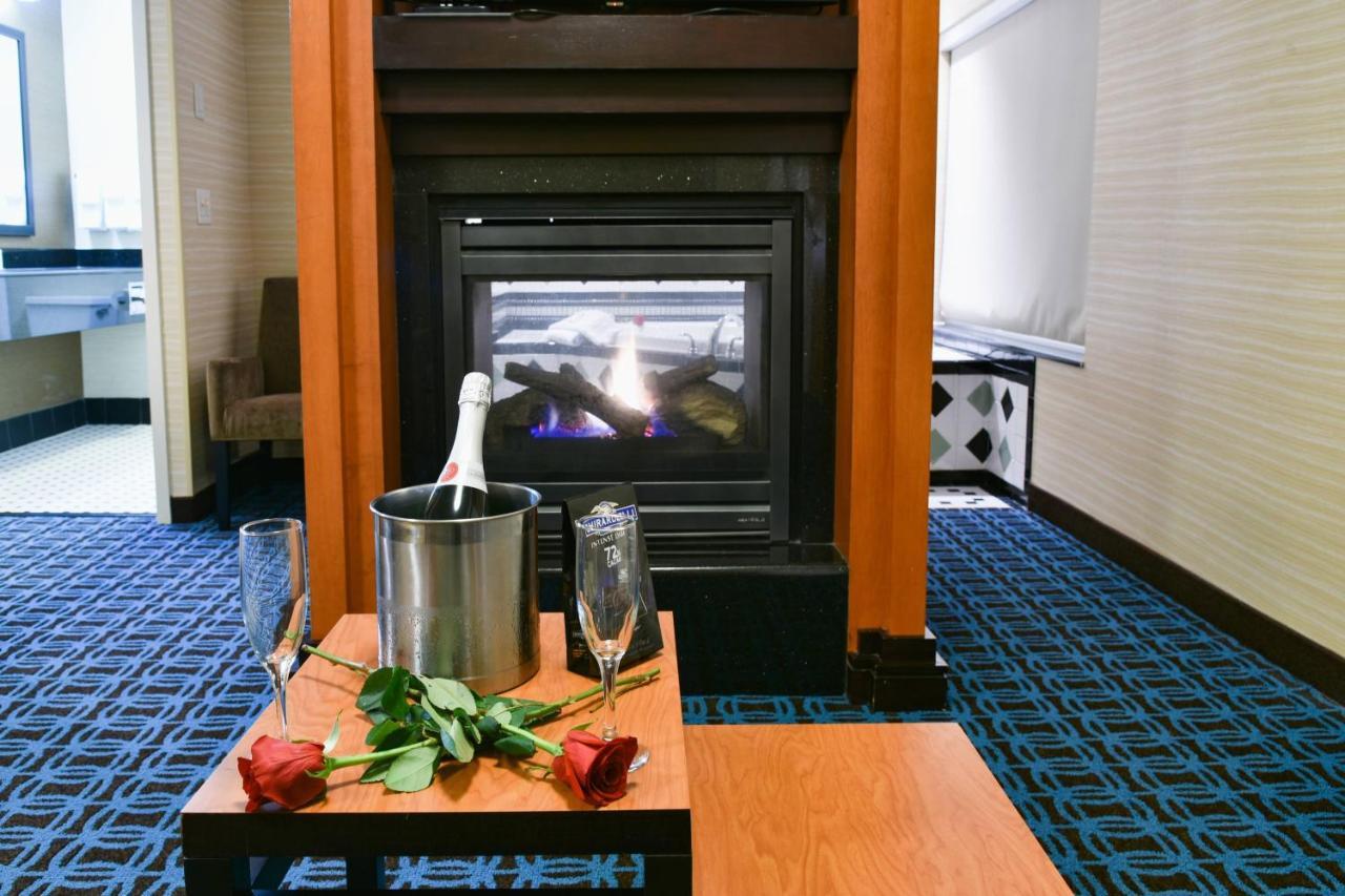 Fairfield Inn Hartford Airport Windsor Locks Εξωτερικό φωτογραφία