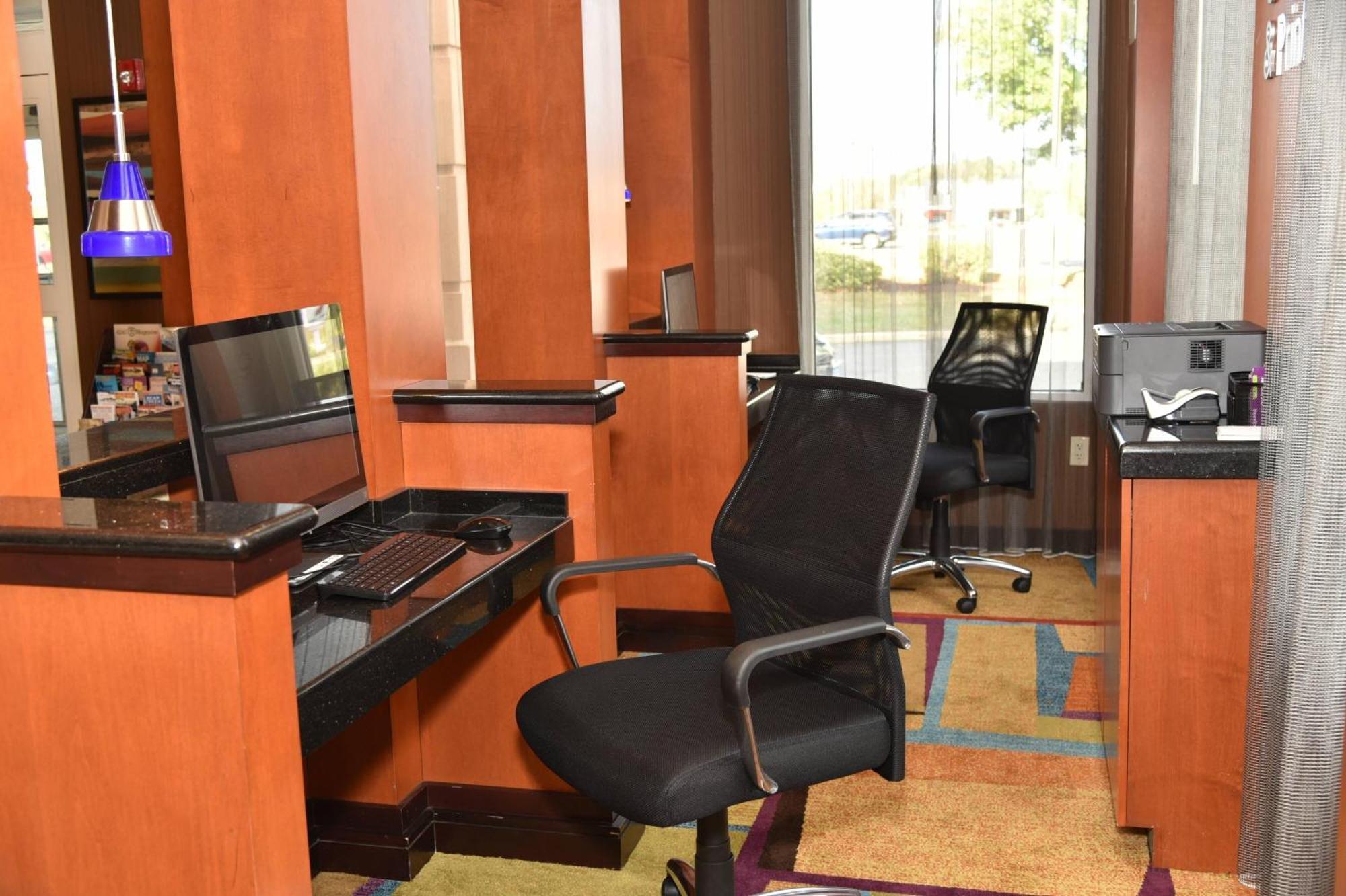 Fairfield Inn Hartford Airport Windsor Locks Εξωτερικό φωτογραφία