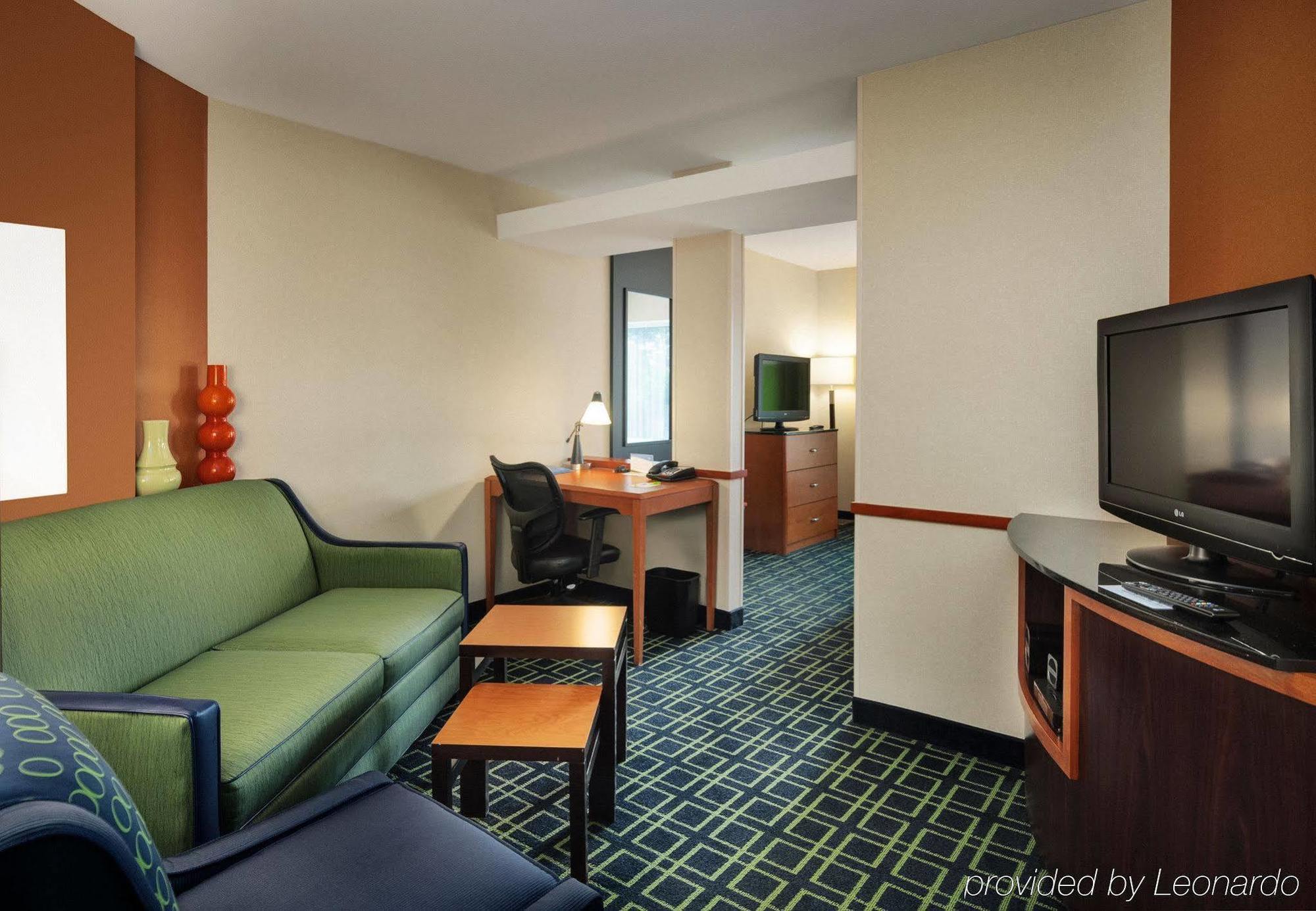 Fairfield Inn Hartford Airport Windsor Locks Εξωτερικό φωτογραφία
