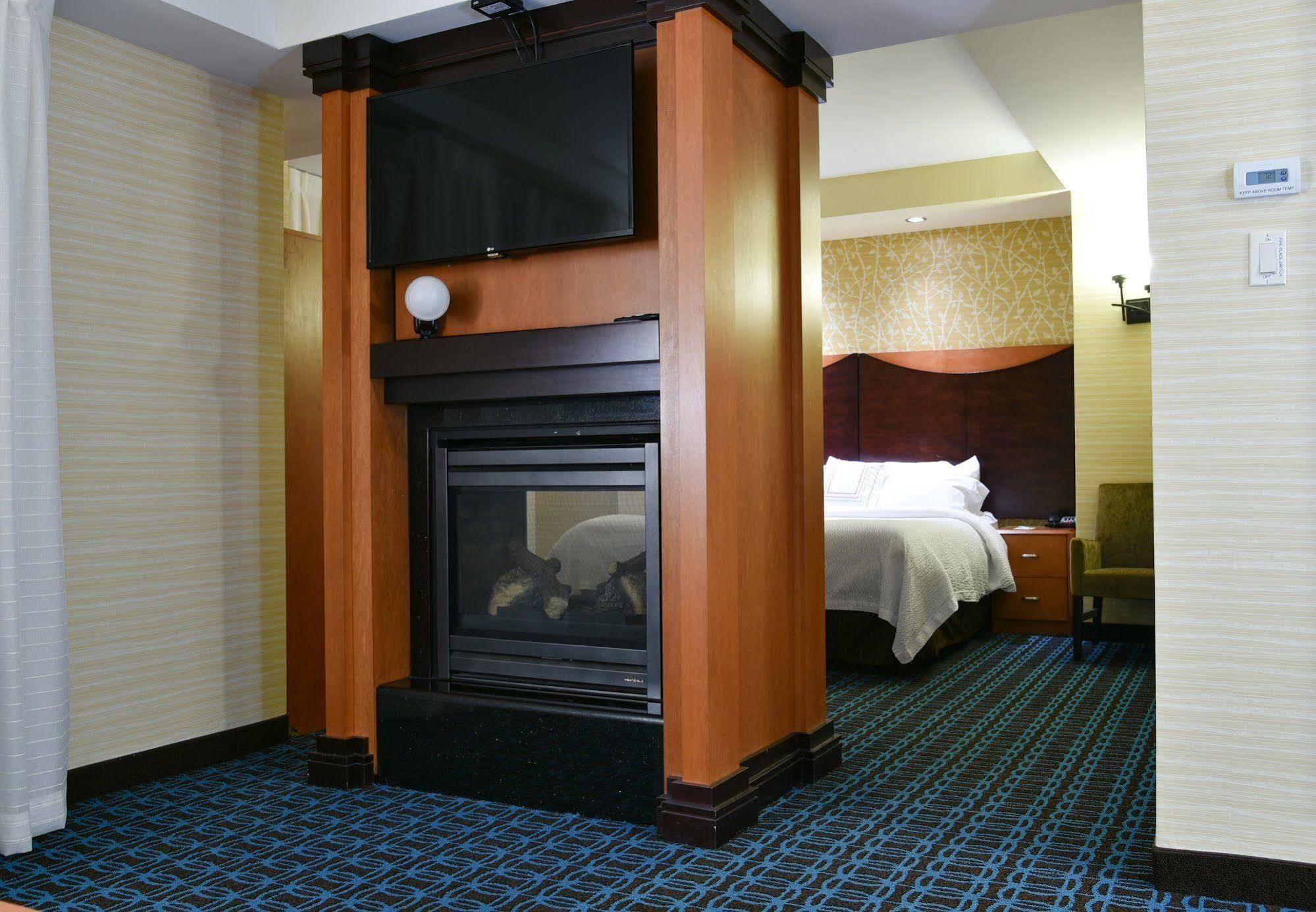 Fairfield Inn Hartford Airport Windsor Locks Εξωτερικό φωτογραφία